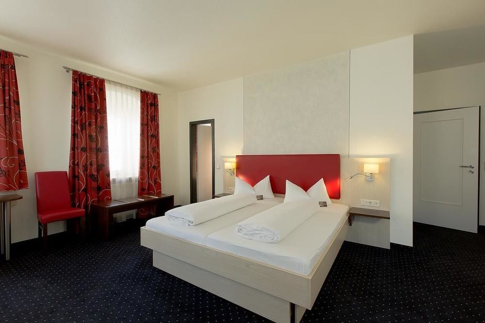 Hotel Am Markt Greding Eksteriør billede