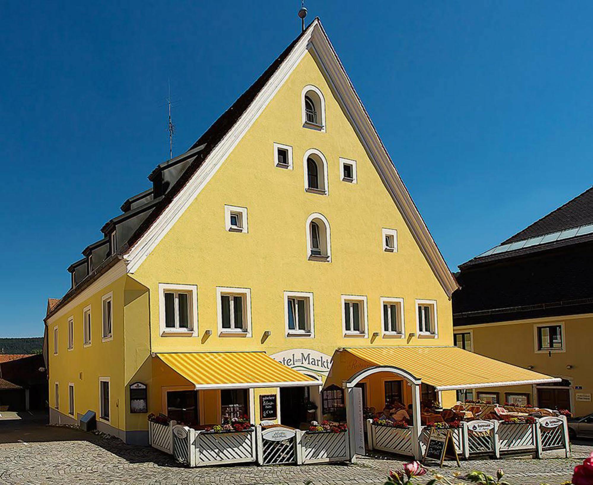Hotel Am Markt Greding Eksteriør billede
